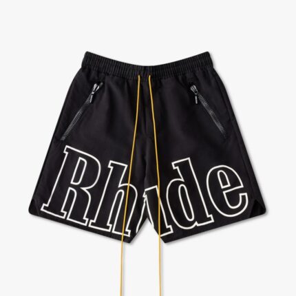 Unleash Your Inner Fashionista with These Stylish Shorts